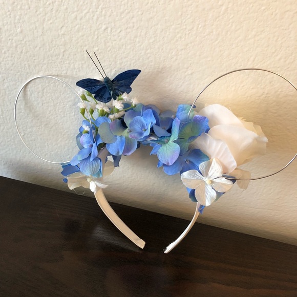 Blue and white handmade Disney Ears - Picture 5 of 5